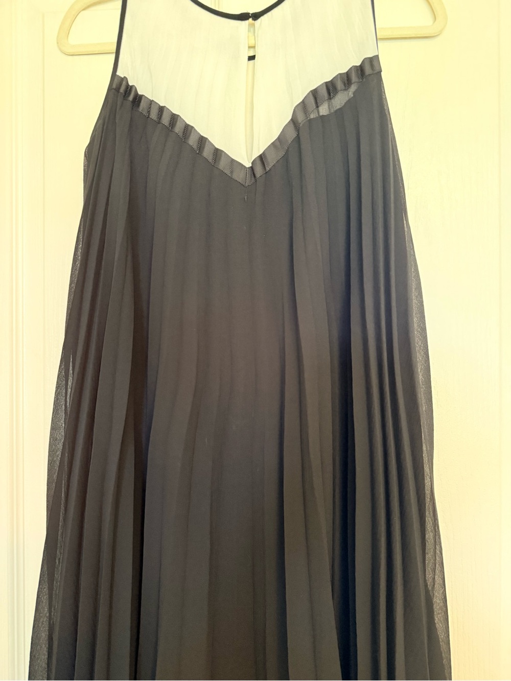 Max Studio Black and Ivory Pleated Midi Skirt